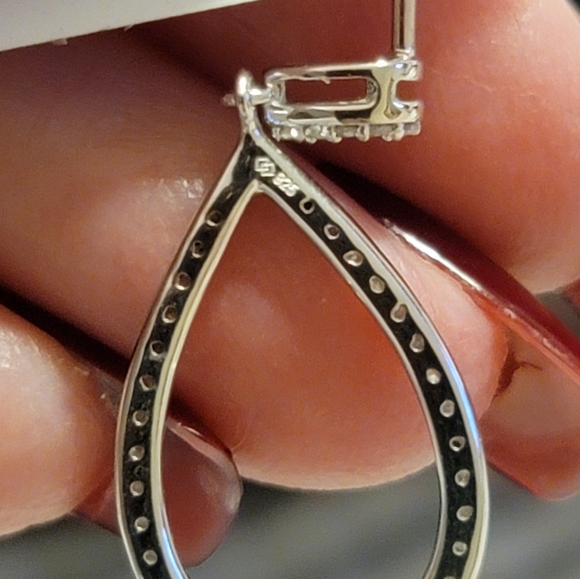 .50 TCW DIAMOND DROP EARRINGS/BNWT/ 700.00 - Picture 3 of 4